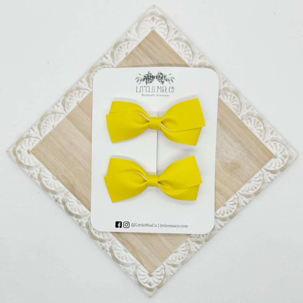 Bright Yellow Lou Piggy Clips