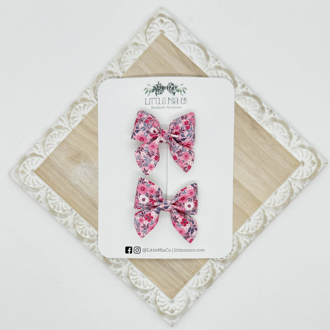 Pink & Blue Floral Mini Marie Piggy Clips