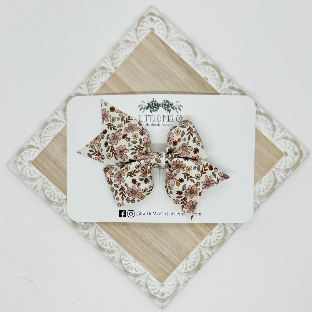 Fall Neutral Floral Larkin Clip