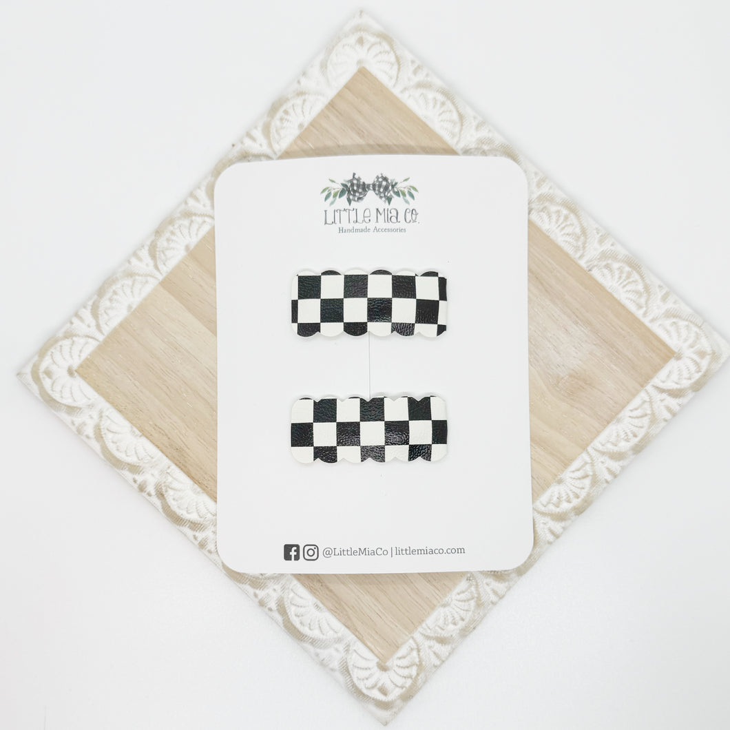 Black and White Check 2” Snap Clip Duo