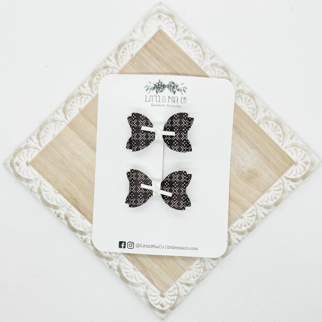 Black Mudcloth Lucy Piggy Clips