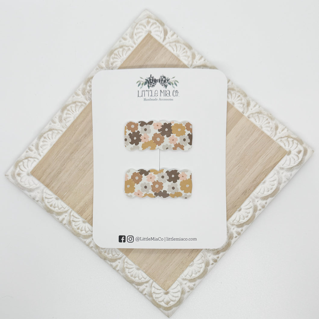 Retro Flower 2” Snap Duo