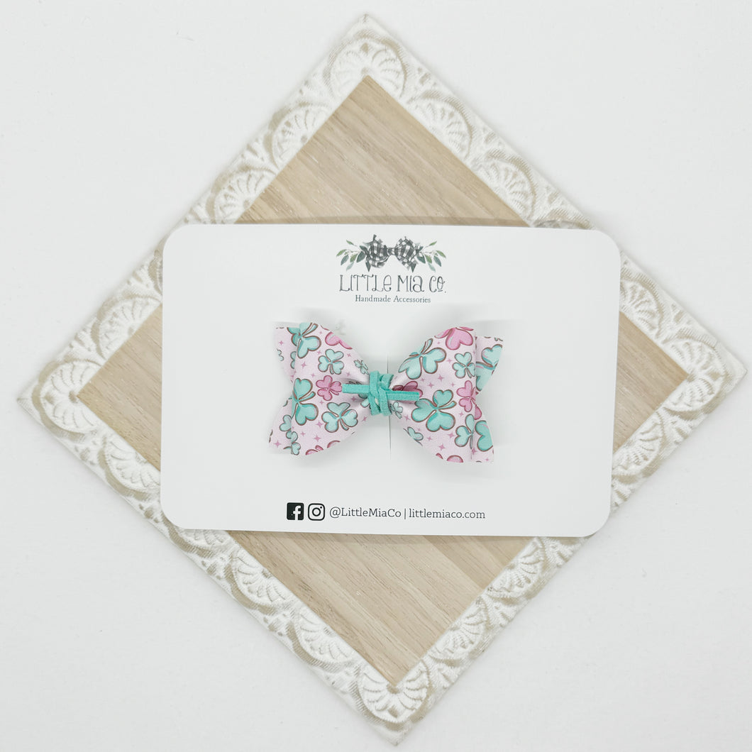 Mint & Pink Clover Sutton Clip